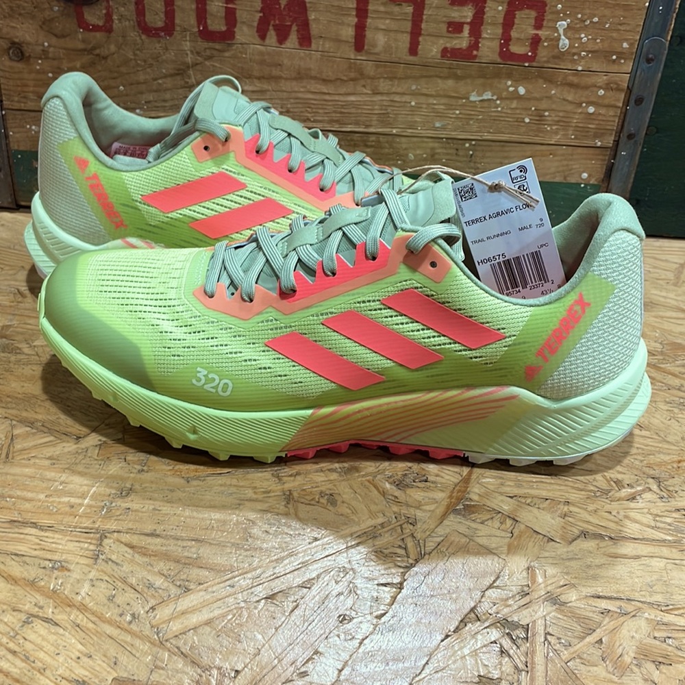 Brand new in box Adidas Terrex Agravic Flow 2 trail runner.
